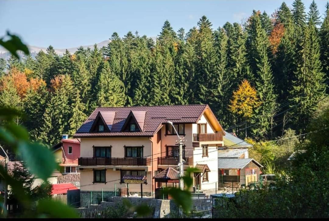 Casa Teleferic Buşteni Exterior foto